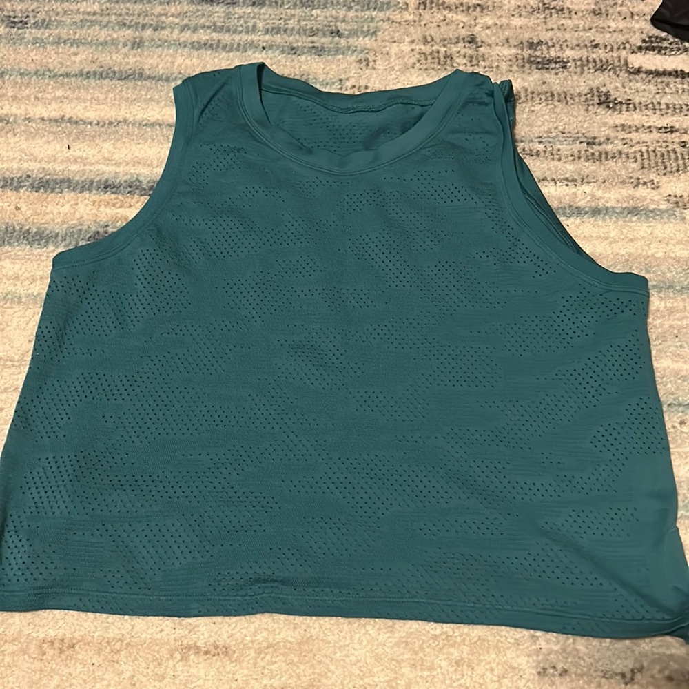 Lululemon tank top